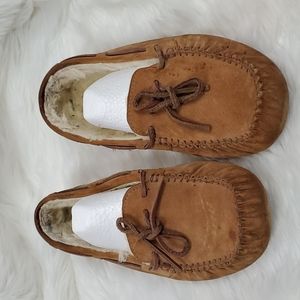UGG suede winter slippers women size 9